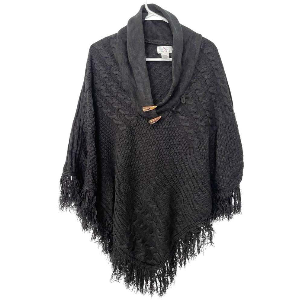 Oso Casuals One Size Black Poncho Cable Knit Toggle Fringe Boho Gorpcore Cabin